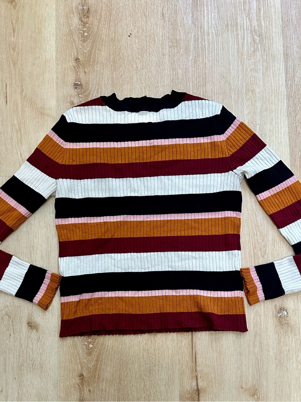 H&M Divided Striped Ribbed Knit Top - Picture 3 of 4